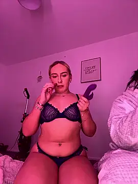 Scarletbx online show from January 17, 2:41 am