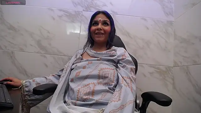 jasmine700141 online show from February 9, 7:27 pm