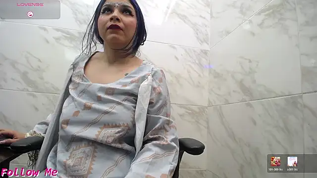 jasmine700141 online show from March 2, 7:09 pm