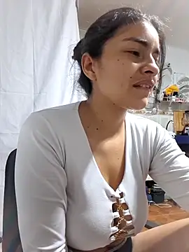 Scarlett Hot69 online show from April 12, 7:55 am