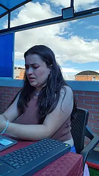 By Lia online show from February 20, 7:47 pm