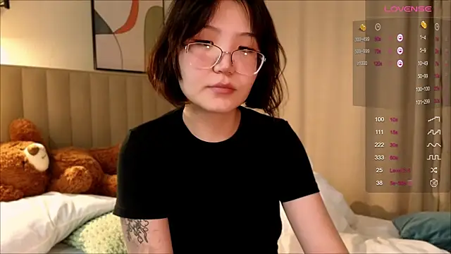 nullgirl online show from February 16, 3:28 am