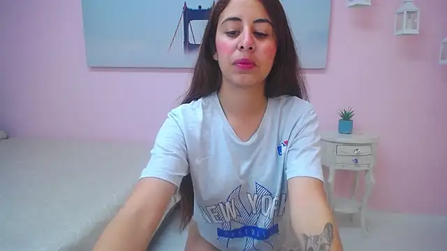 scarlett clyde online show from April 20, 12:52 pm