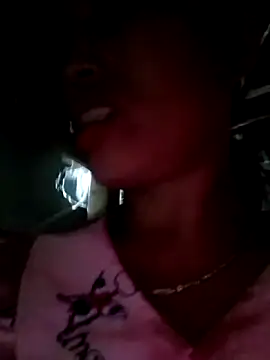 Gummiesu online show from April 18, 10:31 pm