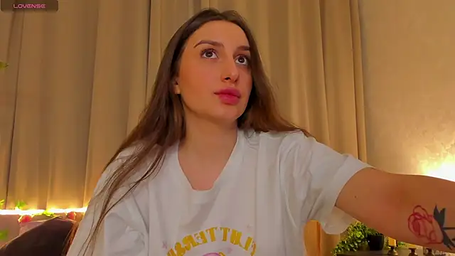 Celine Coello online show from April 19, 12:05 pm