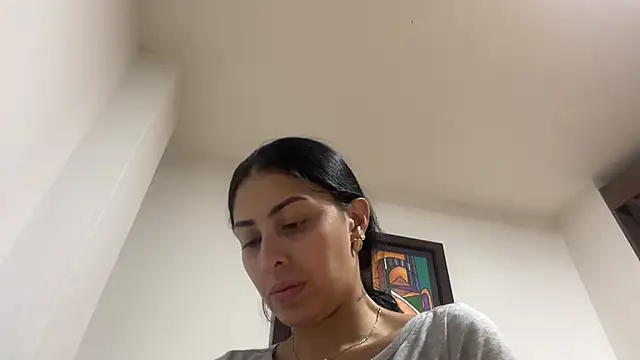 AbrilSantosxo online show from June 25, 7:48 pm