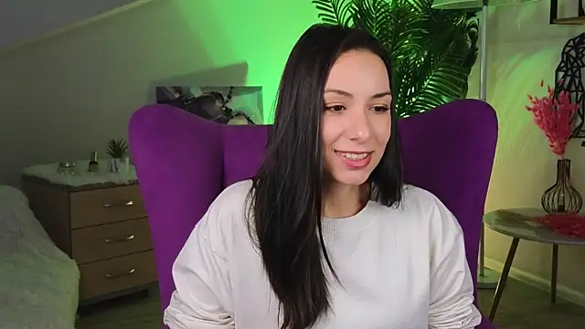 CayIaPirkey online show from January 16, 7:59 am