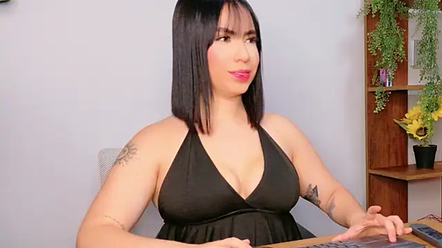 Sienna-Gold online show from March 25, 2:09 pm