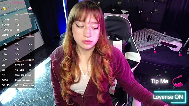 eliana meaw online show from July 8, 8:11 pm