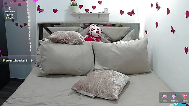 Sabrinaaa   online show from March 23, 2:29 am