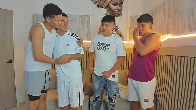 friendslikeplay online show from February 2, 9:25 pm