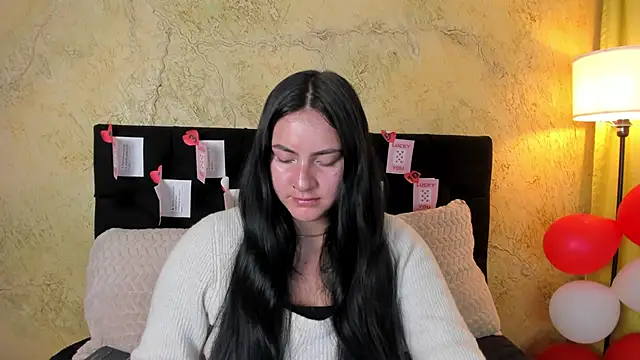 JeniferPowell nm online show from February 19, 6:51 pm