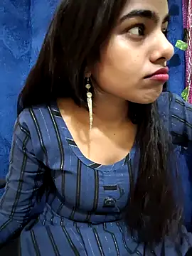 Alisha Babyy online show from April 10, 6:30 am