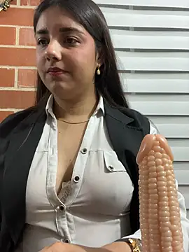 A-uroora online show from March 27, 6:48 am