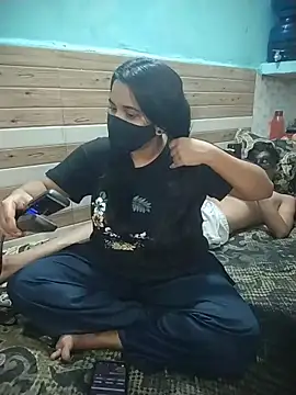 ZyphiaLive online show from February 13, 6:42 pm