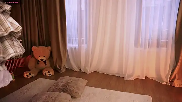 JessyLuvX online show from June 12, 4:53 am