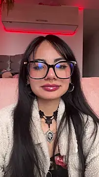  Lucycherry online show from June 15, 10:21 pm