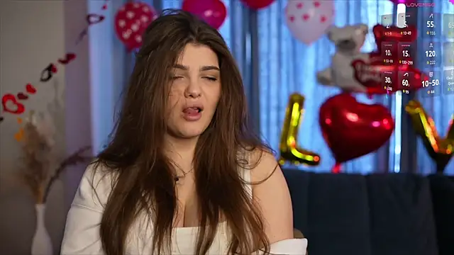 EvaNyx online show from February 17, 5:40 am