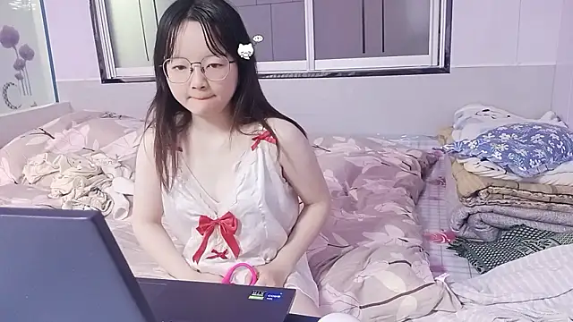 weiwei4999 online show from February 13, 9:11 am