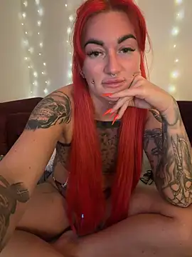 MrsRedFoxy online show from March 11, 9:39 pm