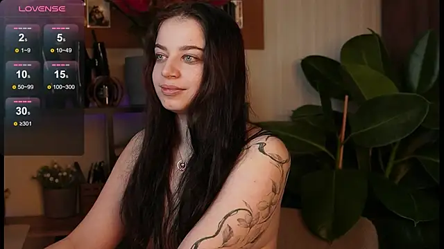 just dakota  online show from March 20, 7:02 am