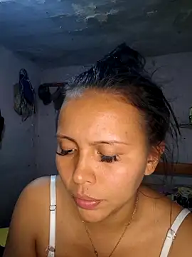 Daniela Cruz  online show from February 17, 5:34 pm