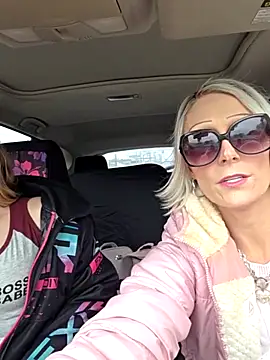 BeautifulFire23 online show from March 20, 7:08 pm