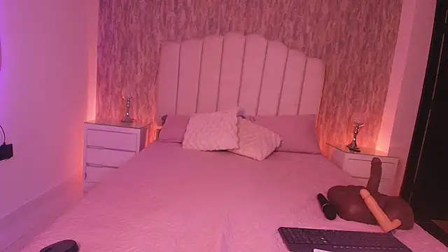 isa anderson online show from February 19, 12:05 pm