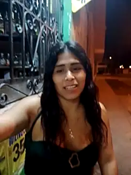 wendylovechiquitaa online show from February 1, 8:46 am