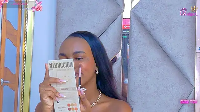 Sally-Noa online show from April 10, 2:45 pm