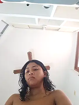 Layla em online show from February 15, 2:27 pm