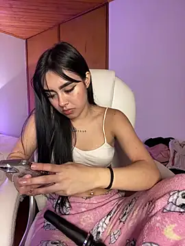 scarlett pinkk1 online show from February 9, 4:37 am