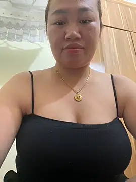 Puka2001 online show from March 13, 3:41 am