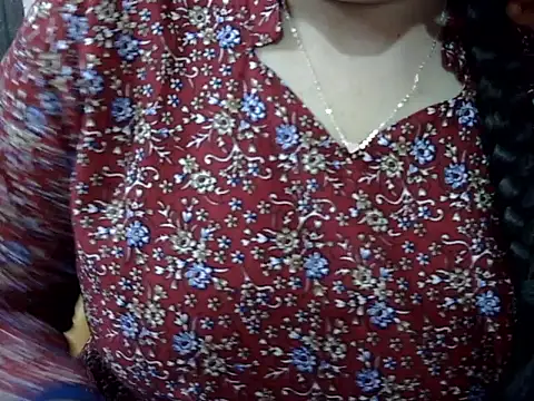 Cute Aliyaa online show from March 24, 2:11 pm