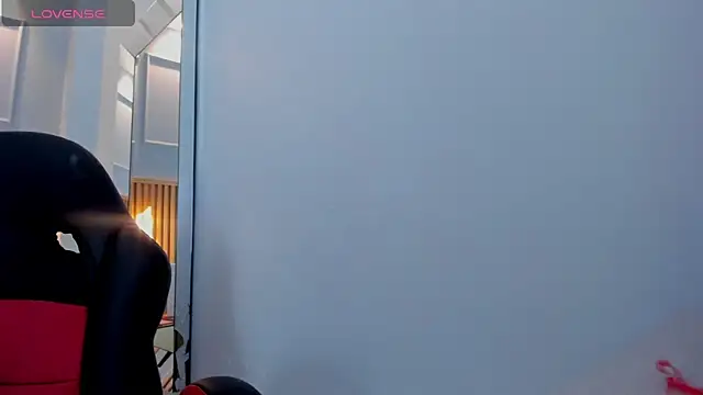 BONNIE CH1 online show from February 16, 1:11 pm