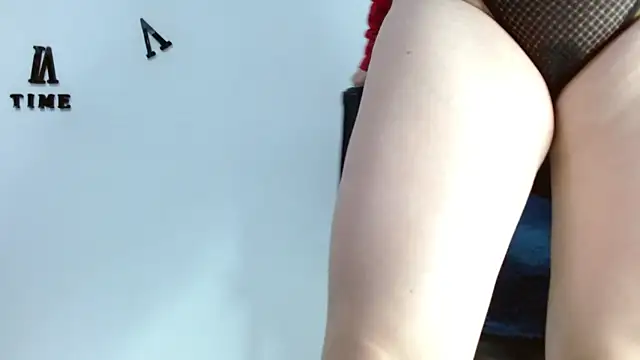 ElaMurray02 online show from February 5, 3:37 pm