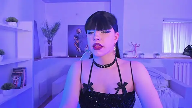 Madison dolly online show from April 5, 9:19 am