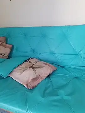 Renataalves online show from April 11, 11:36 am