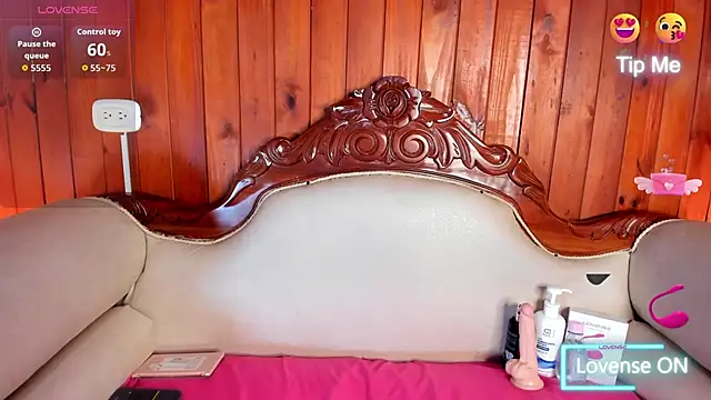 Noa Baker online show from February 19, 12:59 pm