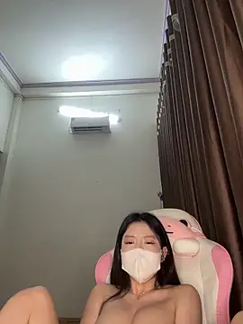 wang1472581 online show from March 29, 9:08 am