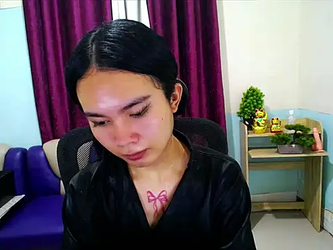 devine goddess online show from April 18, 3:14 pm