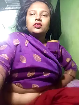 Romantic-Couple999 online show from February 19, 4:28 pm