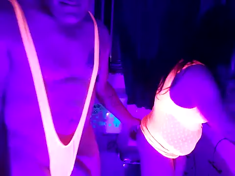 SweetValleyHotwife online show from February 24, 1:43 pm