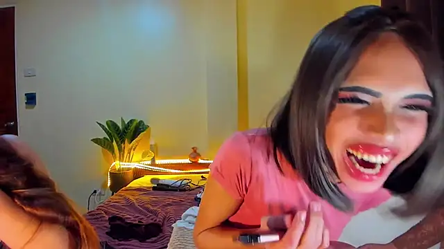 tiffanymers online show from March 8, 1:46 am