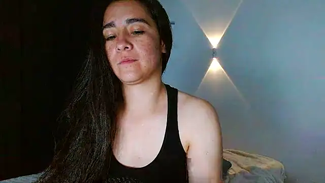 sensualstryp online show from March 29, 3:16 am