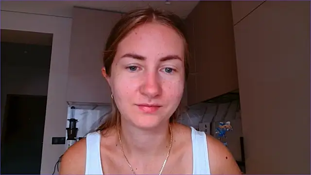 BluueSilk online show from October 27, 6:09 am