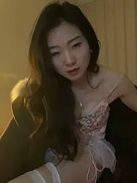 XiaoGui10 online show from February 19, 3:44 pm