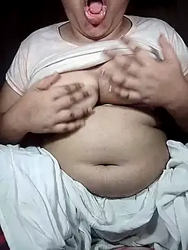 x -hot online show from April 18, 11:45 am