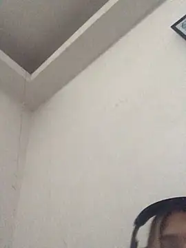 Clonita online show from February 4, 10:13 pm