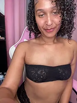 Jamalyce online show from June 5, 6:25 pm